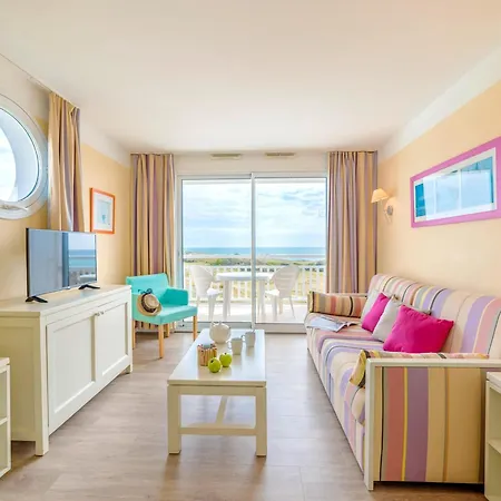 Coastal Getaway In The Vendee *